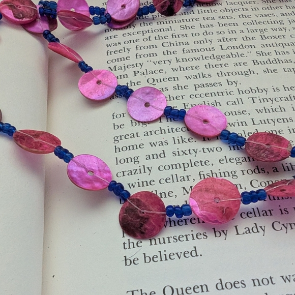 Pink And Blue Shell Necklace - Picture 7 of 8
